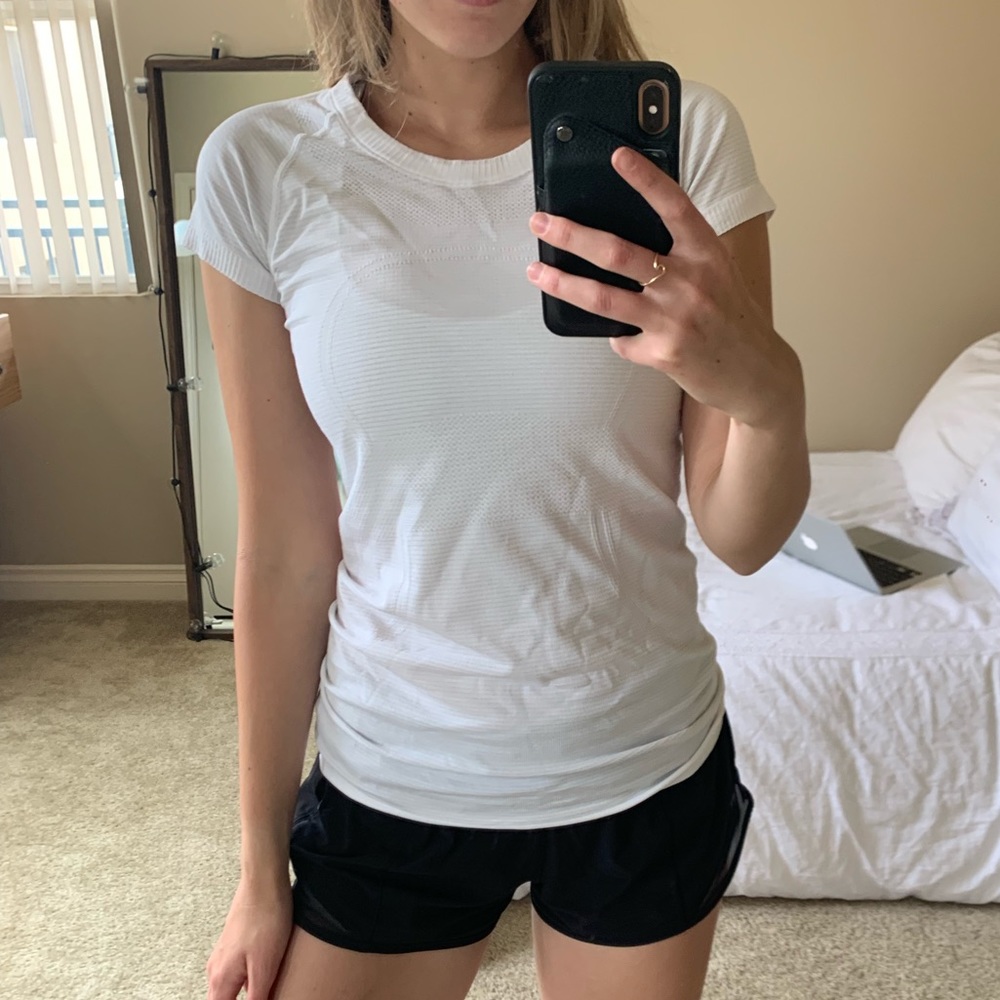 Lululemon Short Sleeved Swiftly